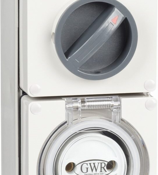 Switched Socket Outlet 3 Round Pin 20A 250V IP66