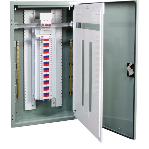 Distribution Board Grey 30 Pole 250A Main Switch