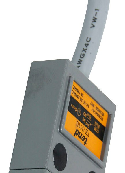 Compact Limit Switch 5A IP67 Button Plunger