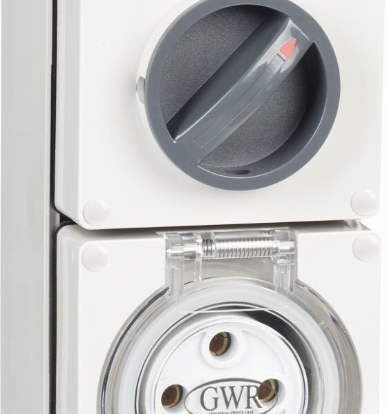 Switched Socket Outlet 4 Round Pin 50A 440V IP66